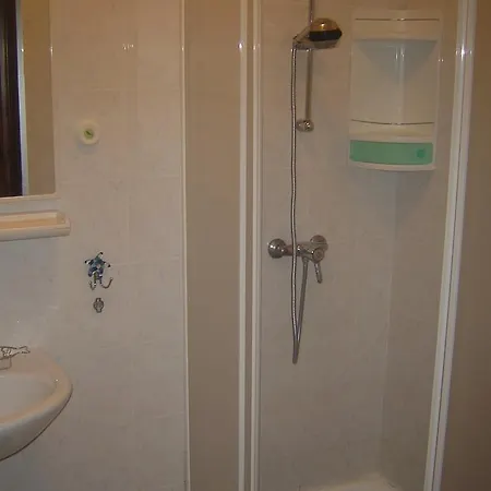 Apartment Areta *