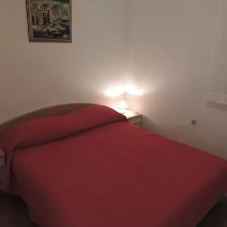 Areta Appartement Ravni